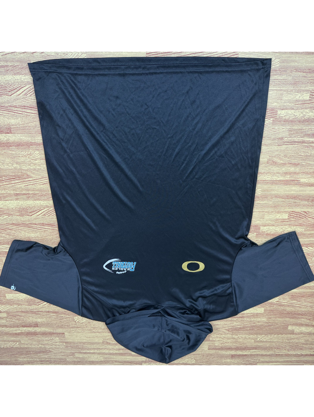 Oakley black long sleeve hooded athletic shirt